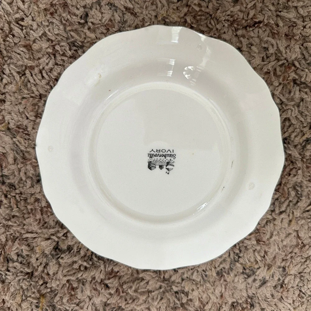 Vintage Steubenville Ivory Scalloped Floral Dinner Plate Blue Orange Flower